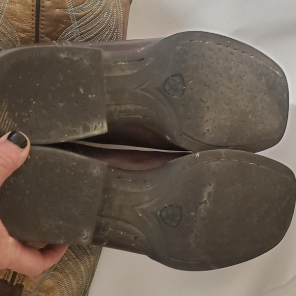 ARIAT ROUNDUP LEATHER WOMEN PULL ON COWBOY BOOT WIDE CALF. brown Gold Turquise. - Picture 10 of 16